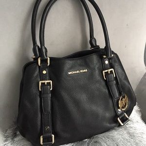MICHAEL KORS Black Gold Lux Leather Shoulder Bag